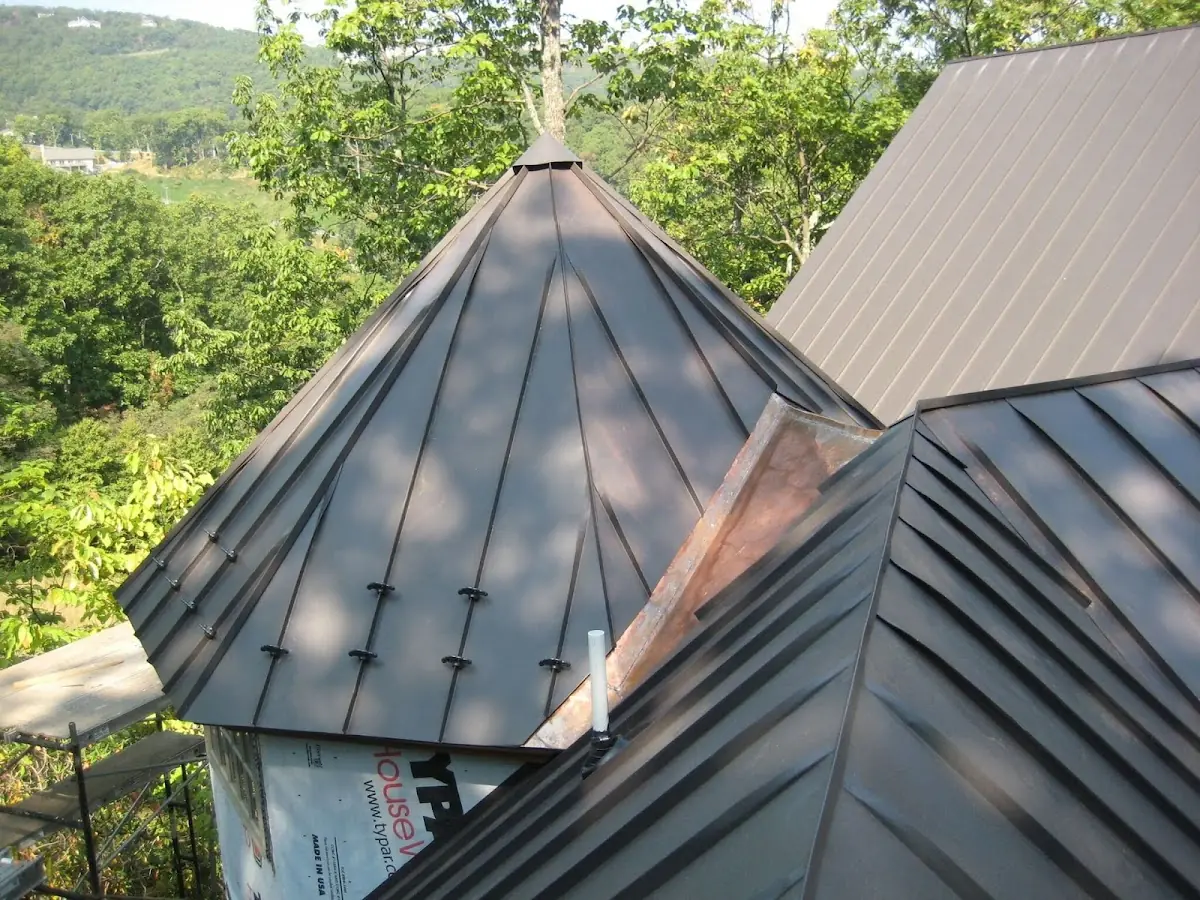Professional Roof Tarp Installation by Craftsman Roofing in Eliot